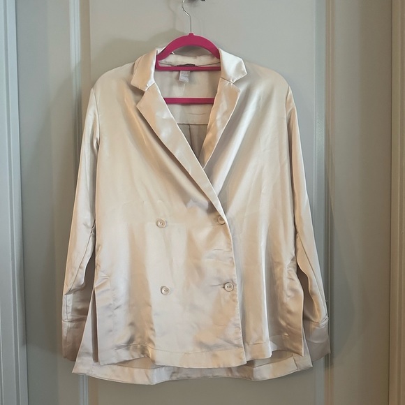 H&M Tops - H&M Double Breasted Blouse